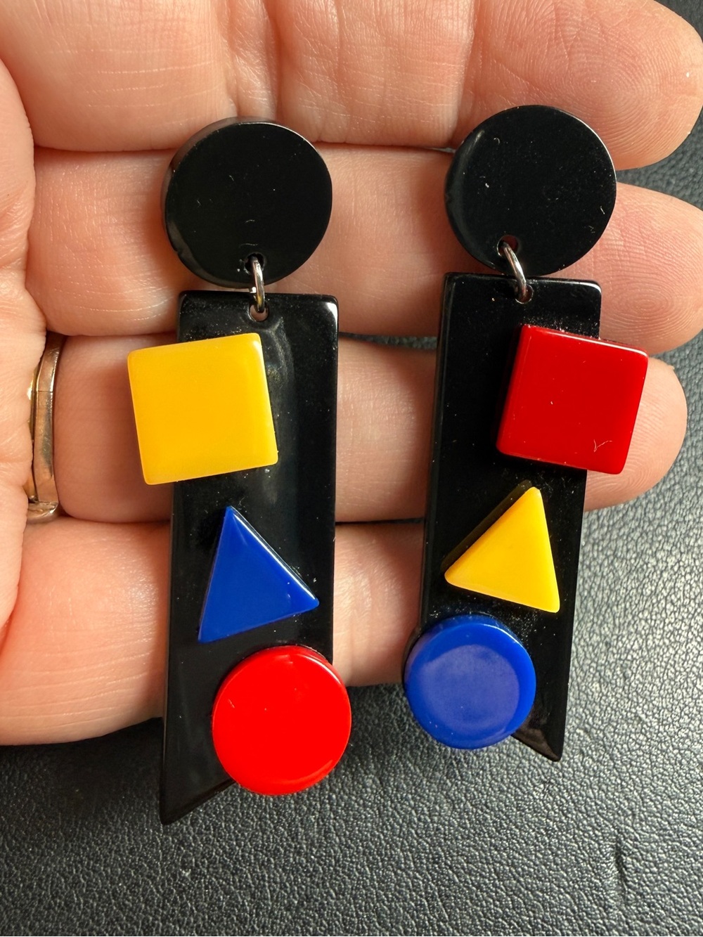 SOLD Vintage 80s 90s Acylic Geometric Color Block Dangle Earrings 2 3/8" Pierced - Picture 4 of 7